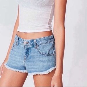 UO BDG CHEEKY RISE DENIM SHORTS